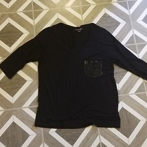 3/4 length black tee